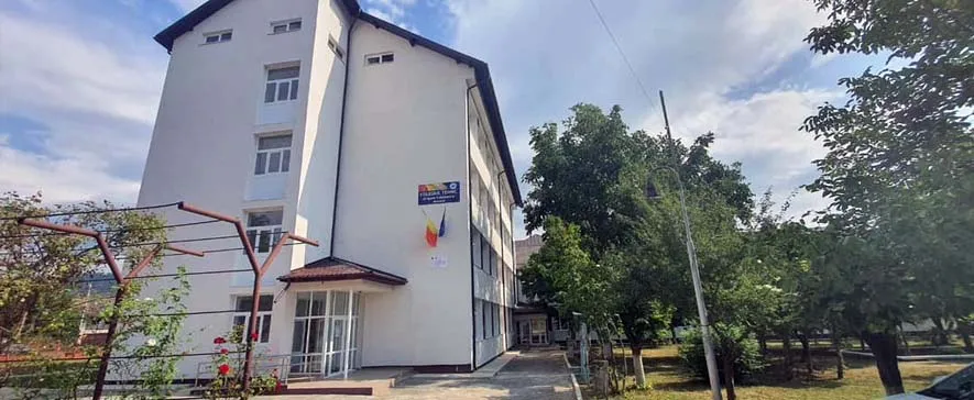 Elevii Colegiului Tehnic „Grigore Cobălcescu” din Moinești obțin rezultate remarcabile la competiții județene și naționale