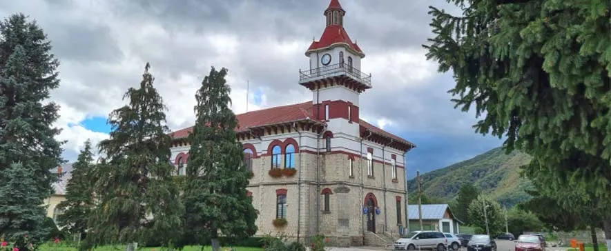 Taxe locale 2026 în Târgu Ocna: reduceri importante la impozite pentru persoanele cu handicap + bonificații și recalculări